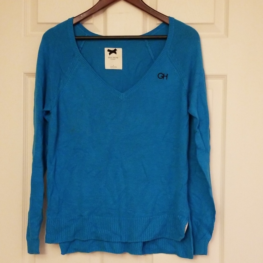 Gilly Hicks sweater